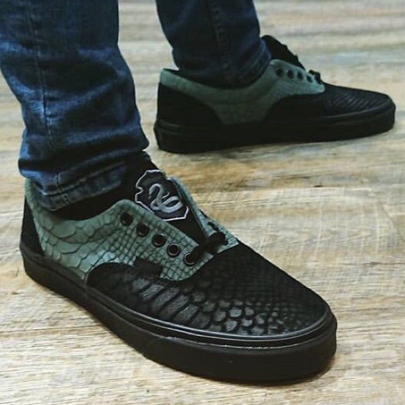 vans era harry potter slytherin